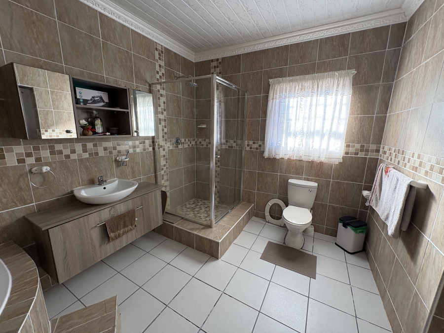 3 Bedroom Property for Sale in Cambridge Eastern Cape